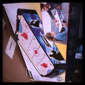 Ice hockey game aired